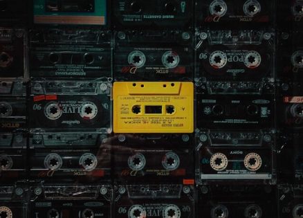 FA333F76-83B3-4E5E-86AB-B1274C6306D9